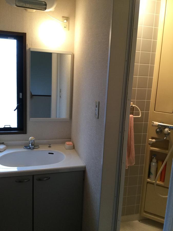 Guesthouse Cosmo Токусима Экстерьер фото